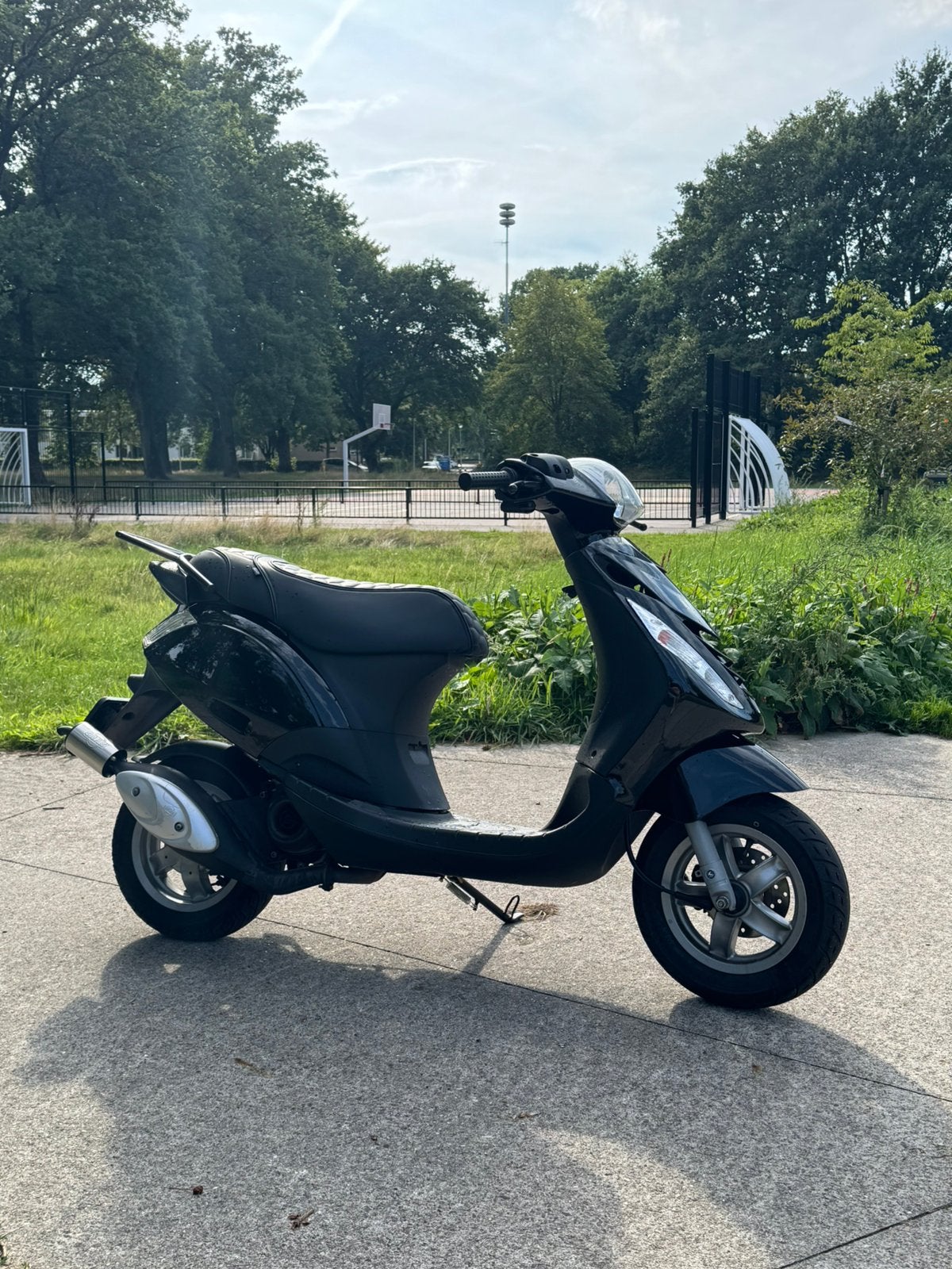 Piaggio Zip 2T – te koop/ruil Vespa Sprint, Ophalen, Tweetakt, Maximaal 45 km/u, Zo goed als nieuw