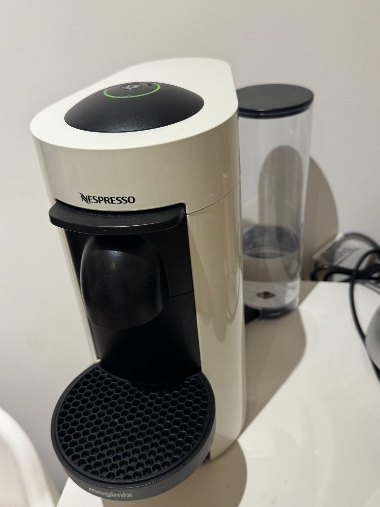 Nespresso vertuo magimix, Ophalen, Nespresso, Zo goed als nieuw, Capsulehouder