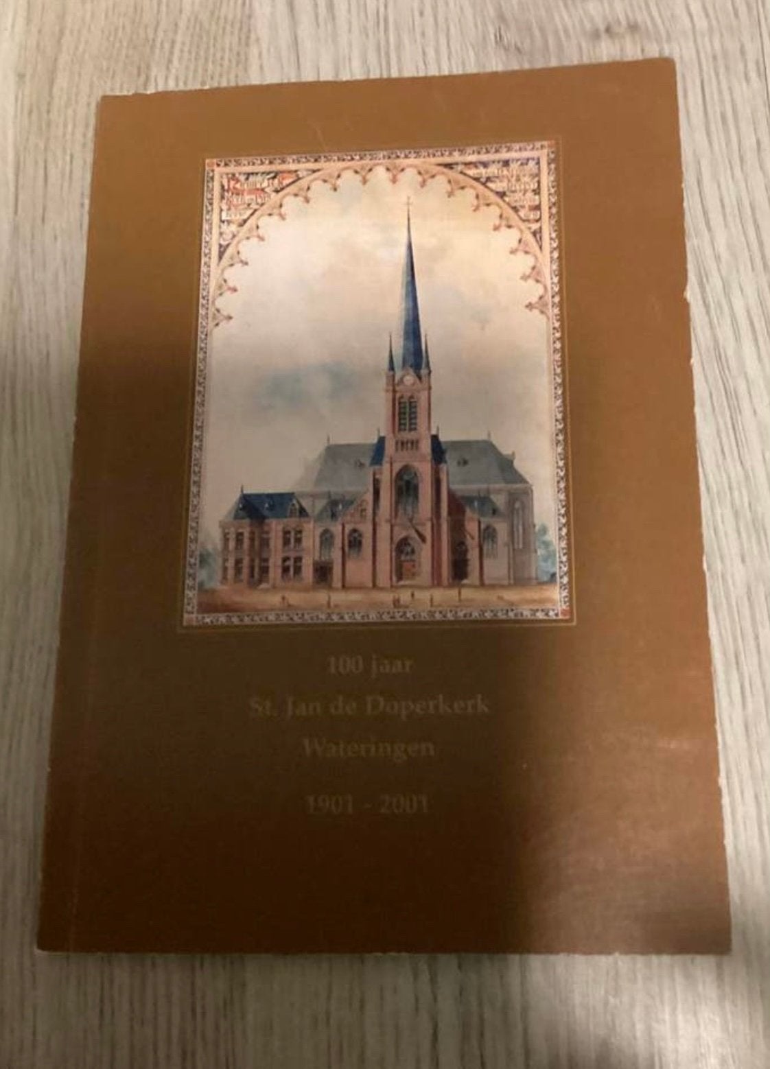 RELIGIEUS BOEK,100 JAAR SINT JAN DE DOPERKERK,WATERINGEN, Antiek en Kunst, Antiek | Religie, Ophalen of Verzenden