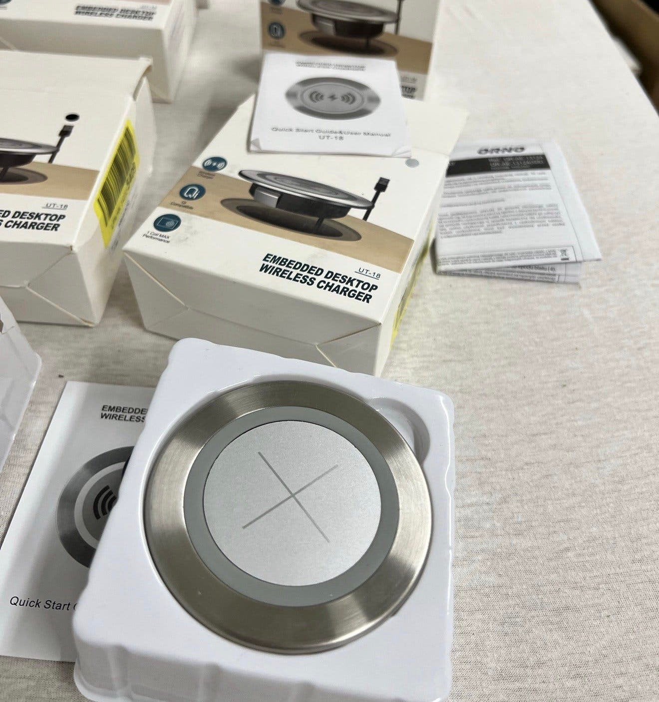 Inbouw Draadloze lader Oplader Laadstation zilver charger, P, P, P, Nieuw
