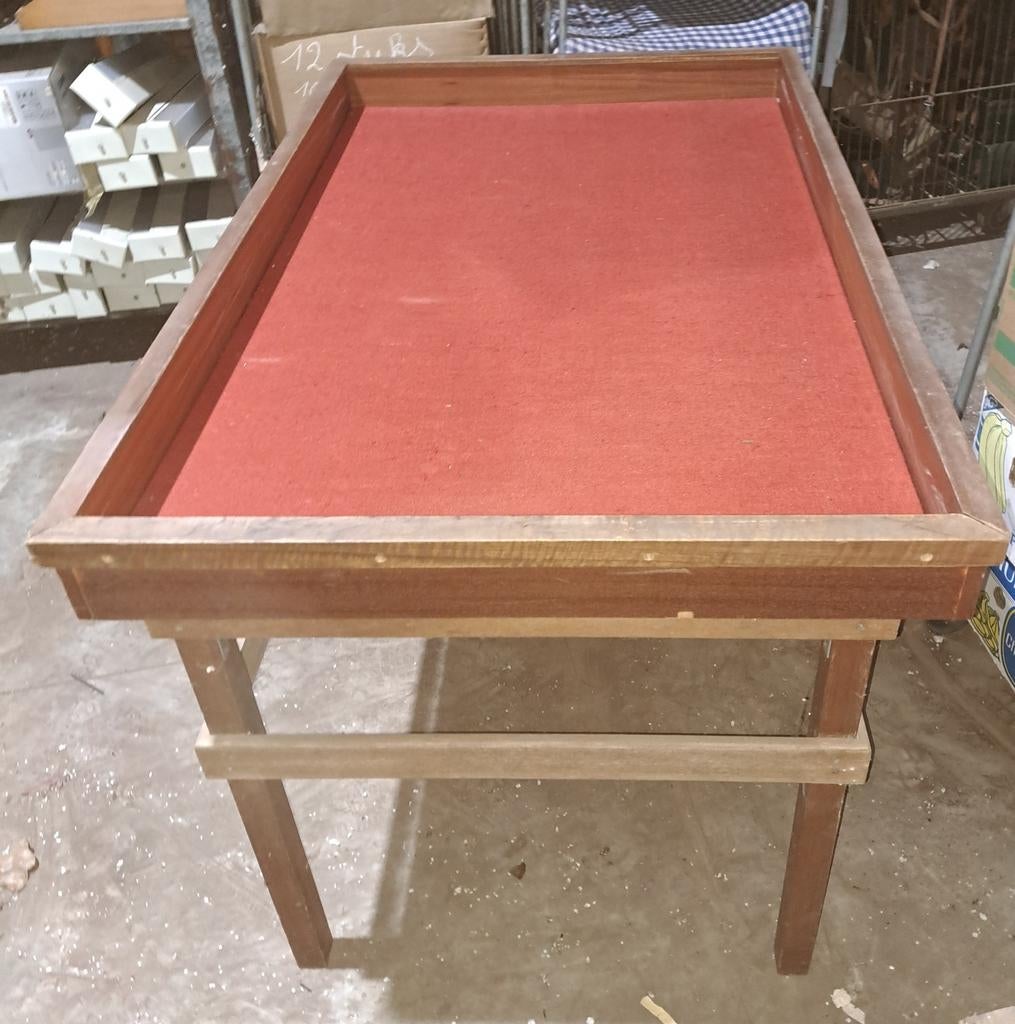 Tafel tafels oude vitrine tafel, Ophalen