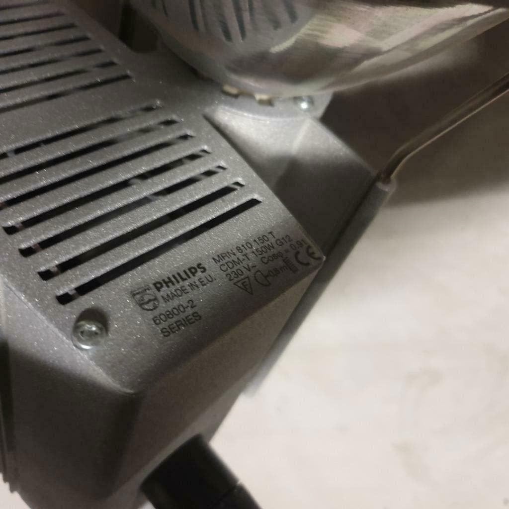 PHILIPS GLOBAL VERLICHTING SPOTS VOOR SPANNINGSRAIL, Ophalen, Gebruikt