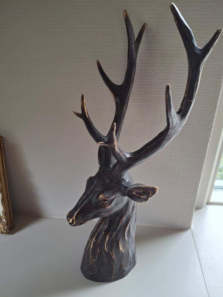 Nieuw houten hertenkop super mooi, Ophalen of Verzenden, Nieuw, Beeldje of Figuurtje