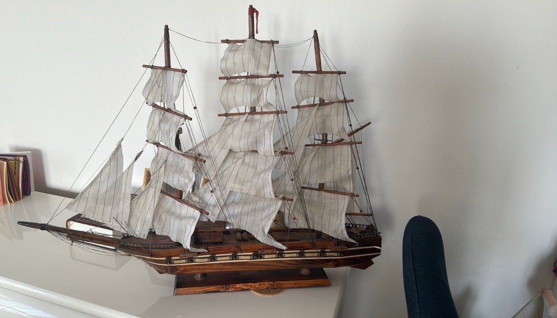 Gedetailleerd scheepsmodel met zeilen, Ophalen, Gebruikt
