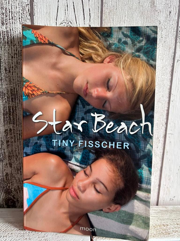 Tiny Fisscher - Star Beach jeugdboek jongeren boek, Ophalen of Verzenden, Zo goed als nieuw, Tiny Fisscher