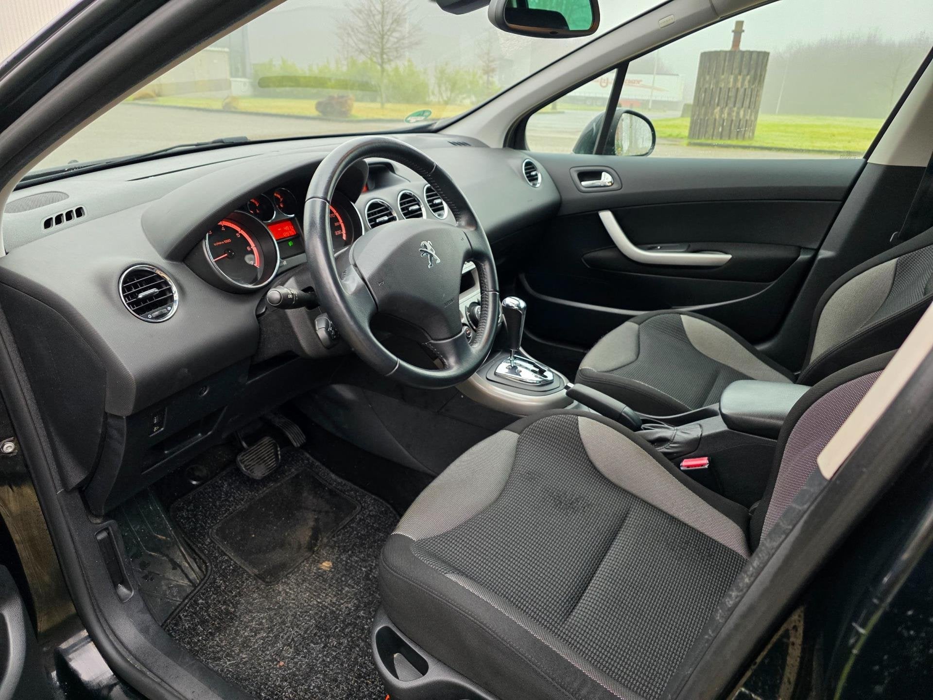 Peugeot 308 SW 1.6 VTi AUTOMAAT/airco/CRUISE, Auto's, Euro 5, Gebruikt, 4 cilinders, 715 kg