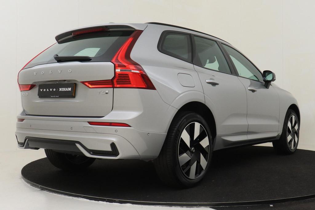 Volvo XC60 T6 PLUG-IN HYBRID AWD ULTRA DARK -PANO.DAK|HARMAN, Auto's, Volvo, Automaat, 12 maanden, Euro 6, 4 cilinders