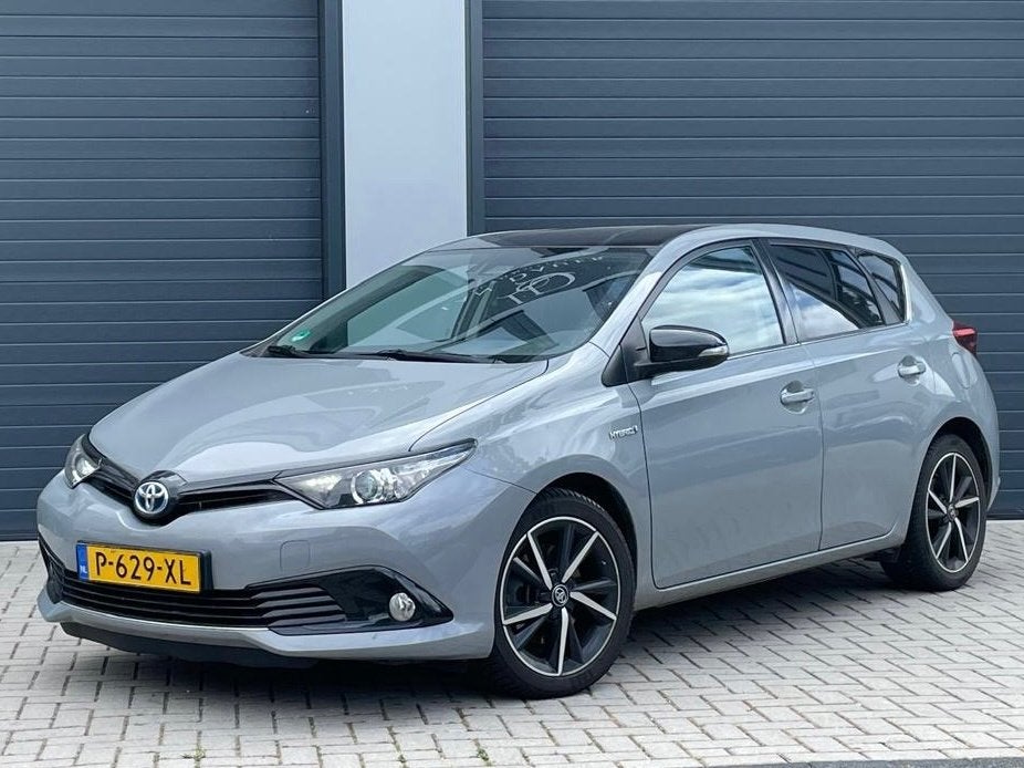 Toyota Auris 1.8 Hybrid Black Edition / NARDO GREY / AUTOMAT, Gebruikt, Euro 6, 4 cilinders, Bedrijf