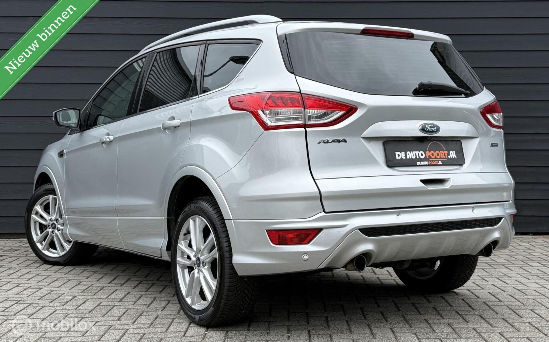 Ford Kuga 1.5 EcoBoost ST Line 182PK Navi+/18"/LED/Clima/Cru, Automaat, 4 cilinders, 1586 kg, 14 km/l