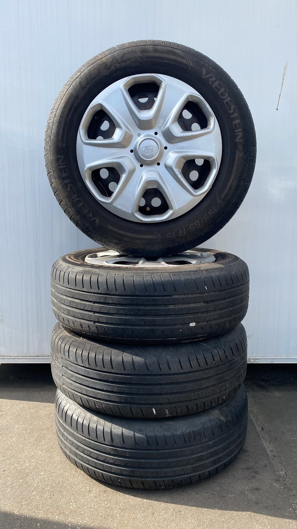 Ford Transit Connect Zomer Banden Set 195-65-15 5x108, Auto-onderdelen, Banden en Velgen, Gebruikt, -, -, Banden en Velgen