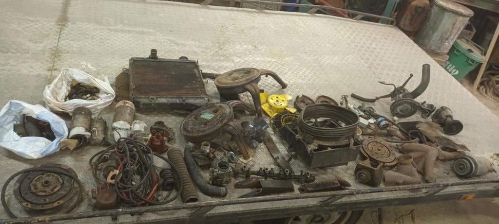 Te koop motor onderdelen voor Fiat 600 jaren 70, Auto-onderdelen, Ophalen of Verzenden, Fiat