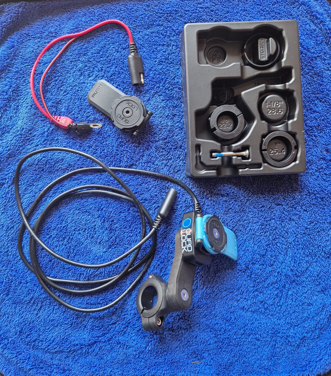 Quad Lock motor stuur bevestiging met USB-oplader, Ophalen of Verzenden