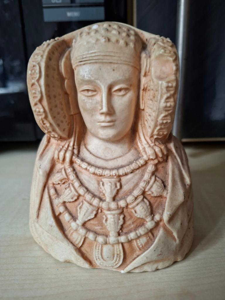 Antieke Buste Vrouw met Sieraden - Decoratief Beeld, Minder dan 20 cm, Buste, Ophalen of Verzenden, Handgemaakt