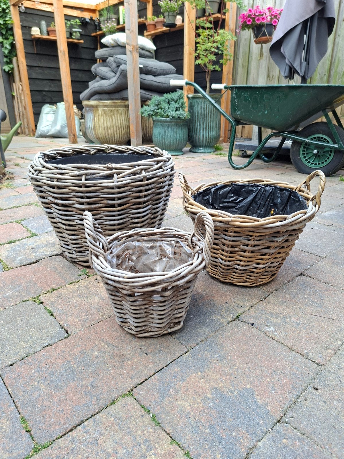 Rotan 3x, Ophalen, Zo goed als nieuw, Rond, Minder dan 30 cm
