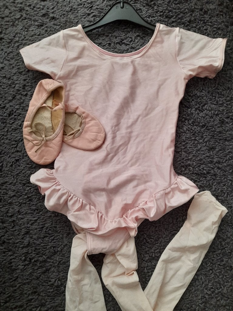 Roze ballet- danspak set mt.110-116, Ophalen of Verzenden, Zo goed als nieuw, Kleding