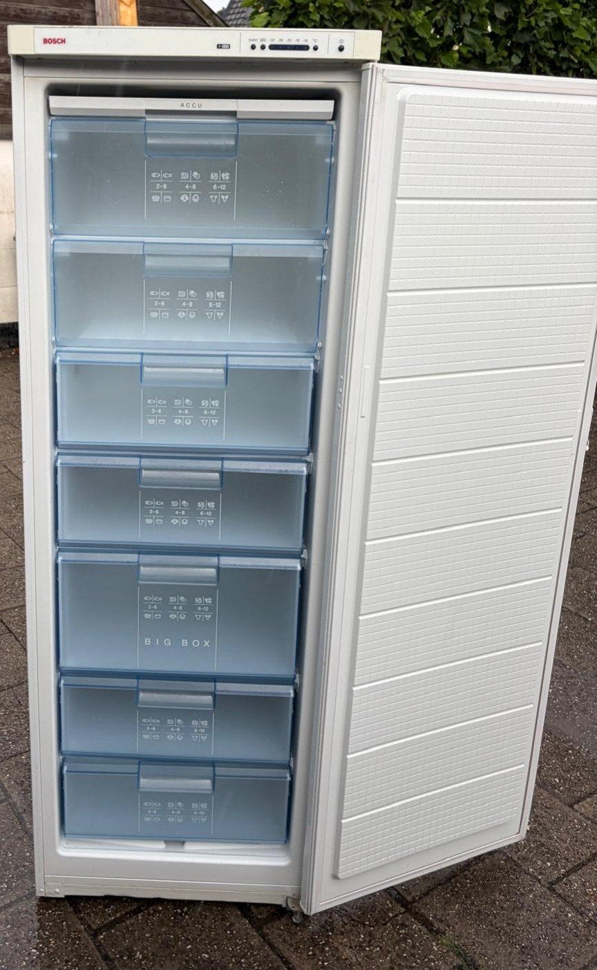 vrieskast Bosch 7 laden A+, Witgoed en Apparatuur, Gebruikt, 160 cm of meer, Energieklasse A of zuiniger, Ophalen