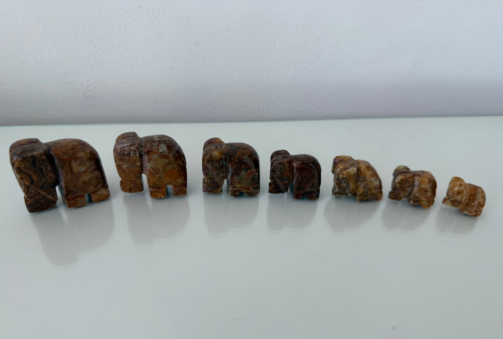 Serie natuurstenen olifantjes 7 stuks, Ophalen of Verzenden