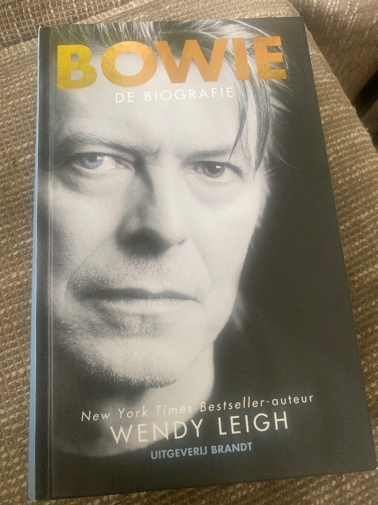 Bowie: De Biografie - Wendy Leigh, Wendy Leigh, Artiest, Ophalen of Verzenden, Zo goed als nieuw