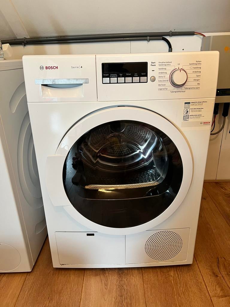 Bosch Serie 4 droger - defecte printplaat en klepje, Ophalen, 6 tot 8 kg, Zo goed als nieuw, Voorlader