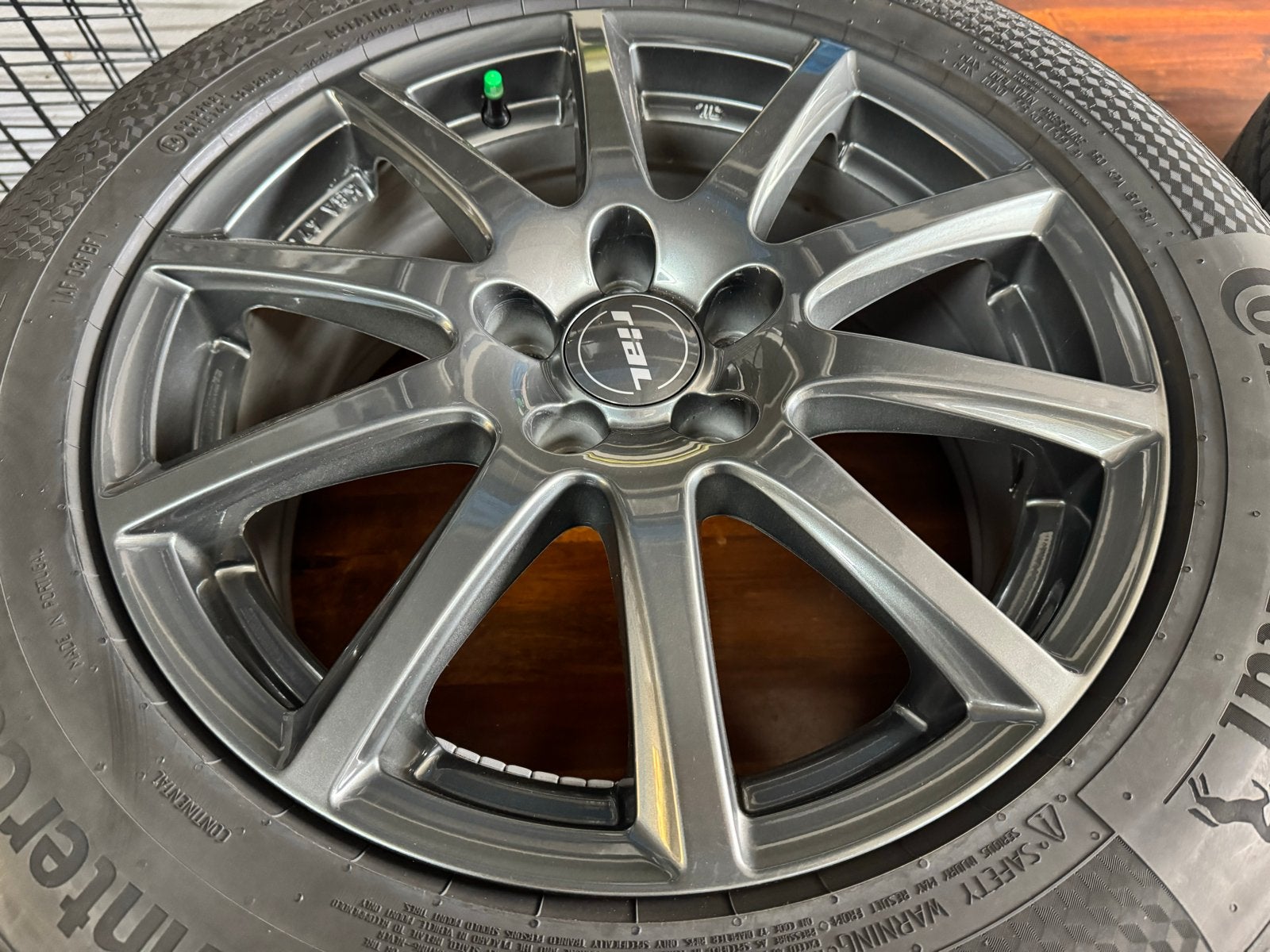 Rial aluminium velgen KBA 47541 met Continental winterbanden, Banden en Velgen, 17 inch, Personenwagen, Gebruikt