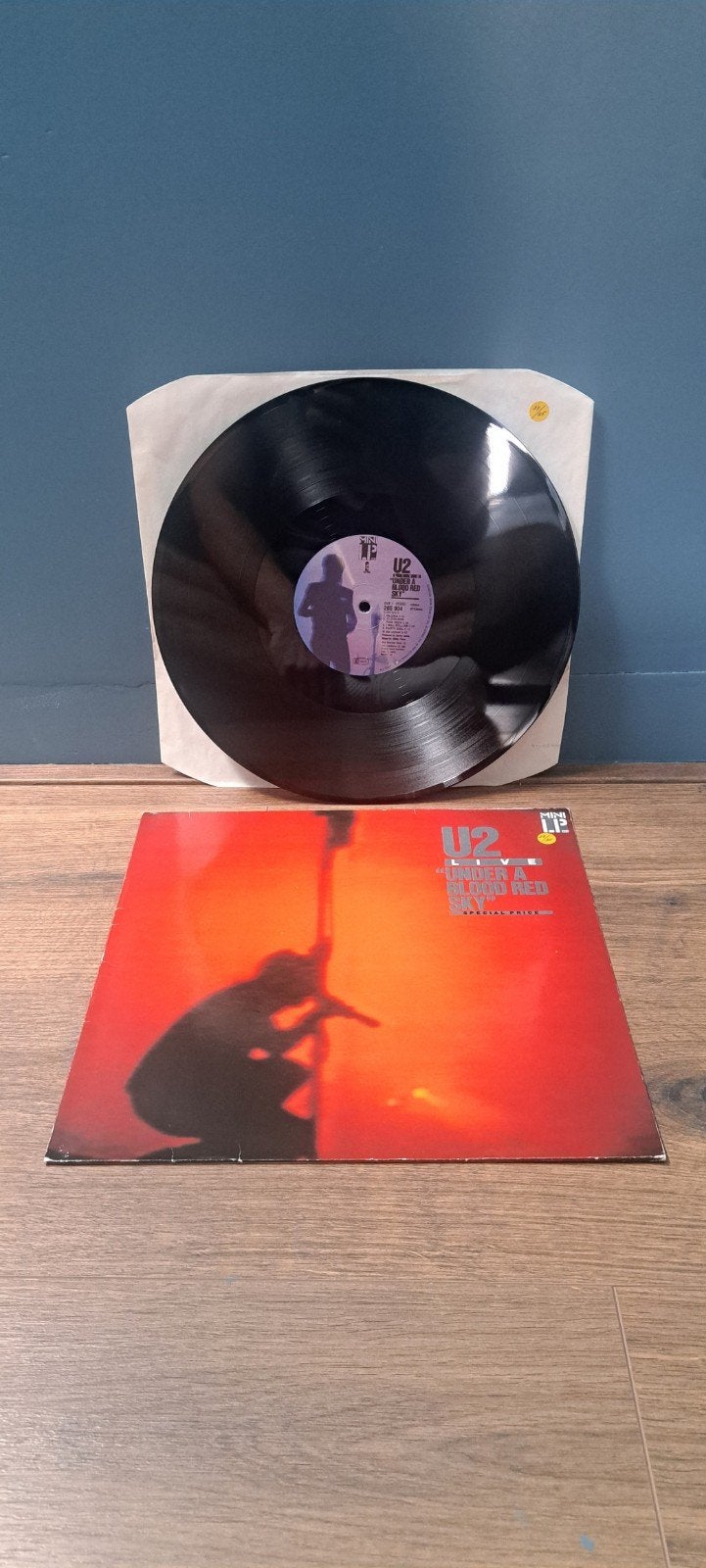 U2 - Under a Blood Red Sky (Mini LP), Rock, Gebruikt, Ophalen of Verzenden, EP