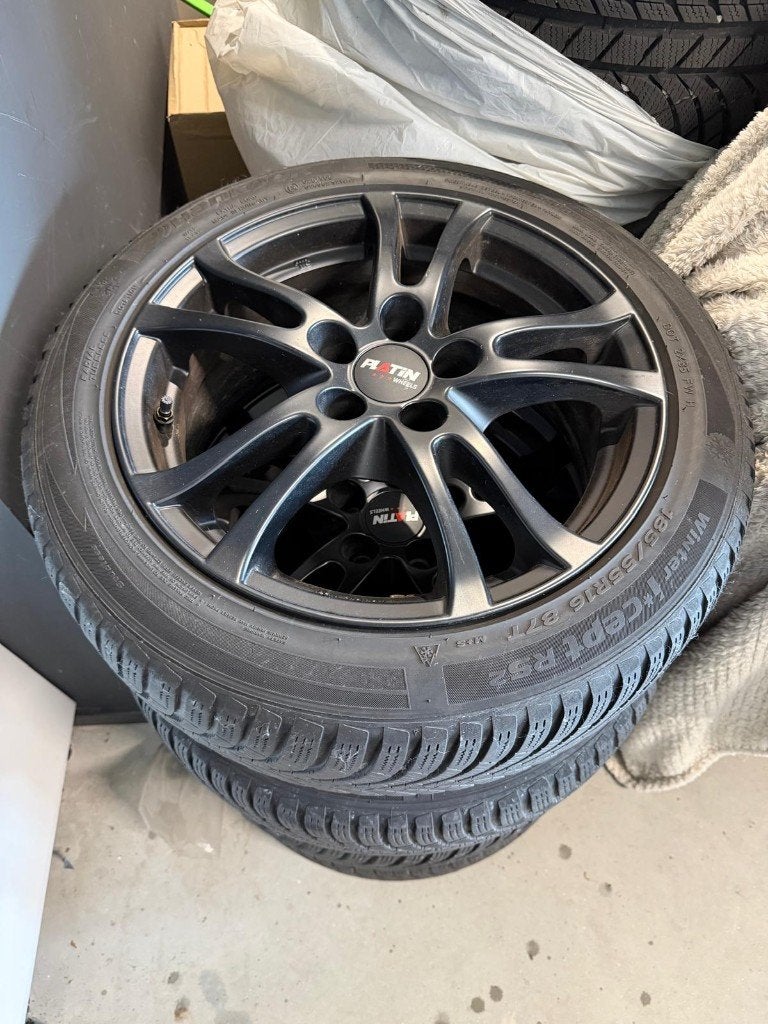 Seat Ateca Set Velgen met Banden 185/55R16 16 inch, Auto-onderdelen, Ophalen, Gebruikt, 16 inch, Banden en Velgen