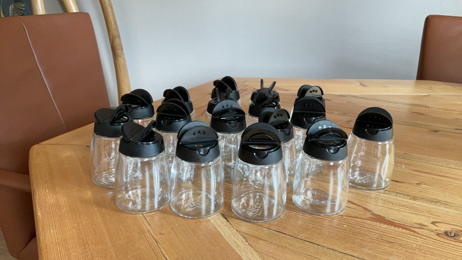 17 kruidenpotjes van Ikea. Zo goed als nieuw!!, Huis en Inrichting, Ophalen of Verzenden, Zo goed als nieuw