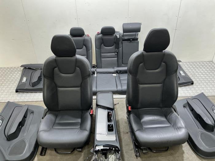 Bekleding Set (compleet) van een Volvo V60 (V60 19-), Auto-onderdelen, 12 maanden garantie, Gebruikt, -, -