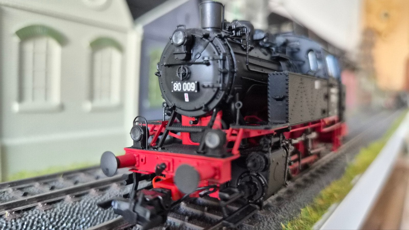 ESU 31653 DR 80 009 dynamische rookuitstoot, Hobby en Vrije tijd, Overige merken, Locomotief, Gelijkstroom of Wisselstroom, Nieuw