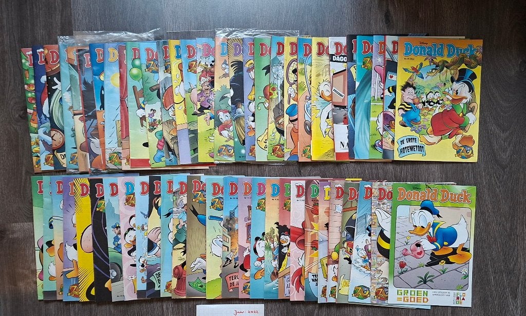 Donald Duck weekbladen complete jaargang 2022 met 4 extra, Ophalen, Complete serie of reeks, Zo goed als nieuw, Walt Disney  Donald duck