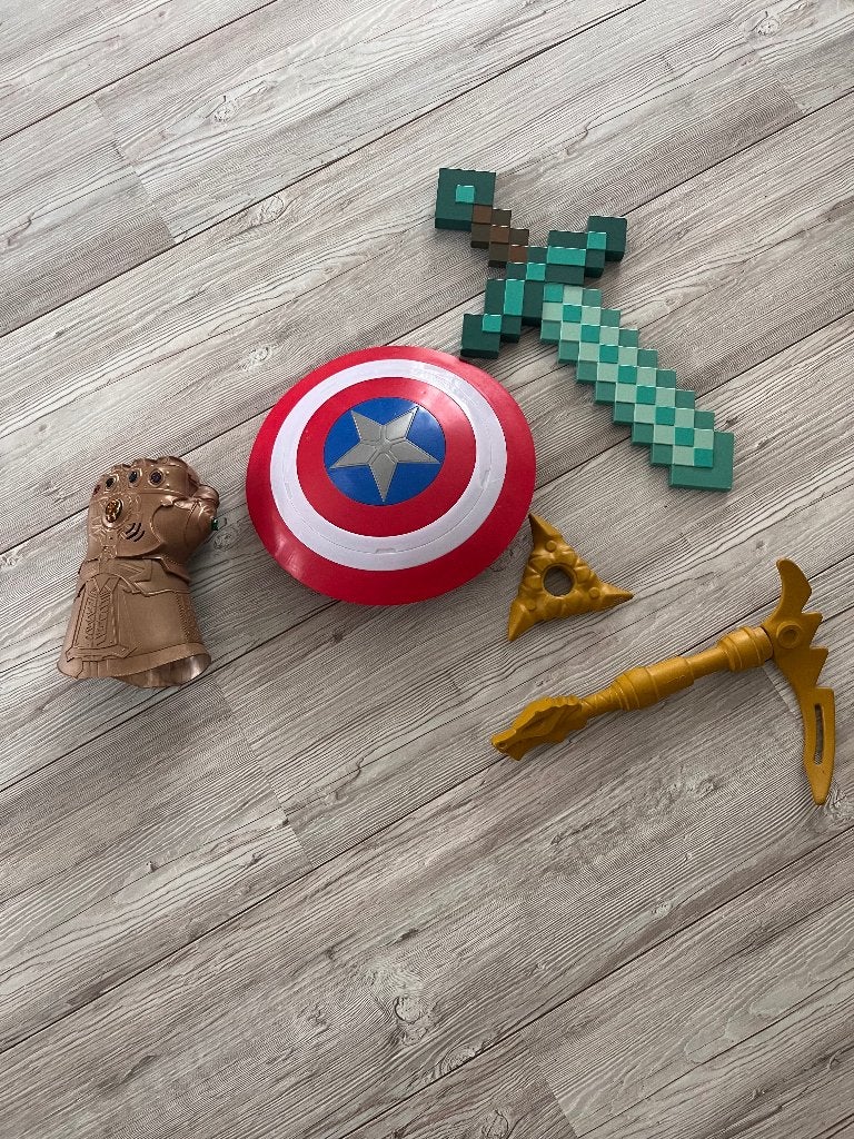 Marvel speelgoed, Ophalen
