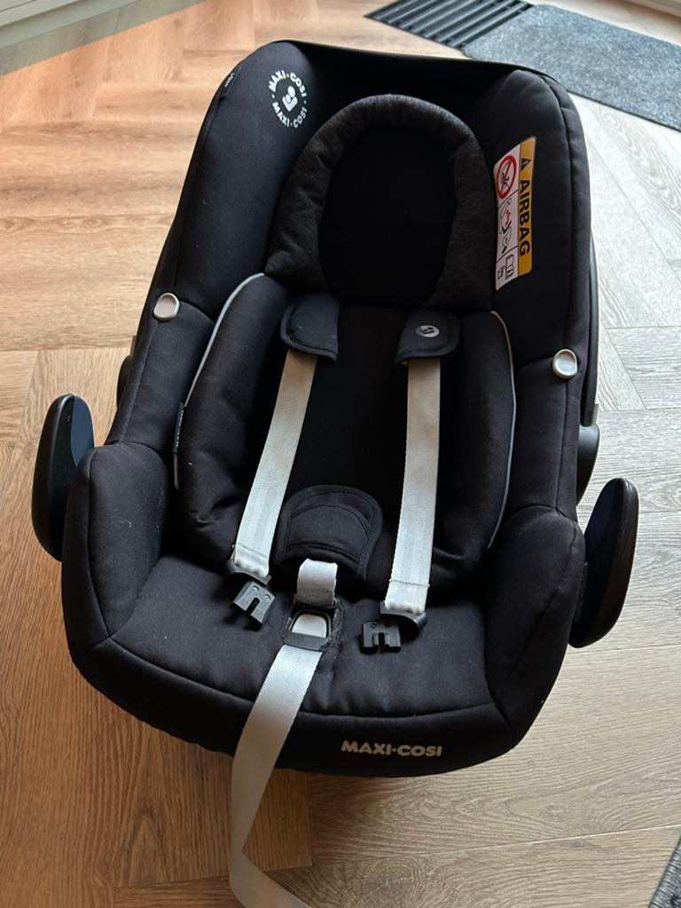 Maxicosi autostoeltje groep 0, Kinderen en Baby's, Autostoeltjes, Ophalen, Autogordel of Isofix, Gebruikt, 9 t/m 18 kg