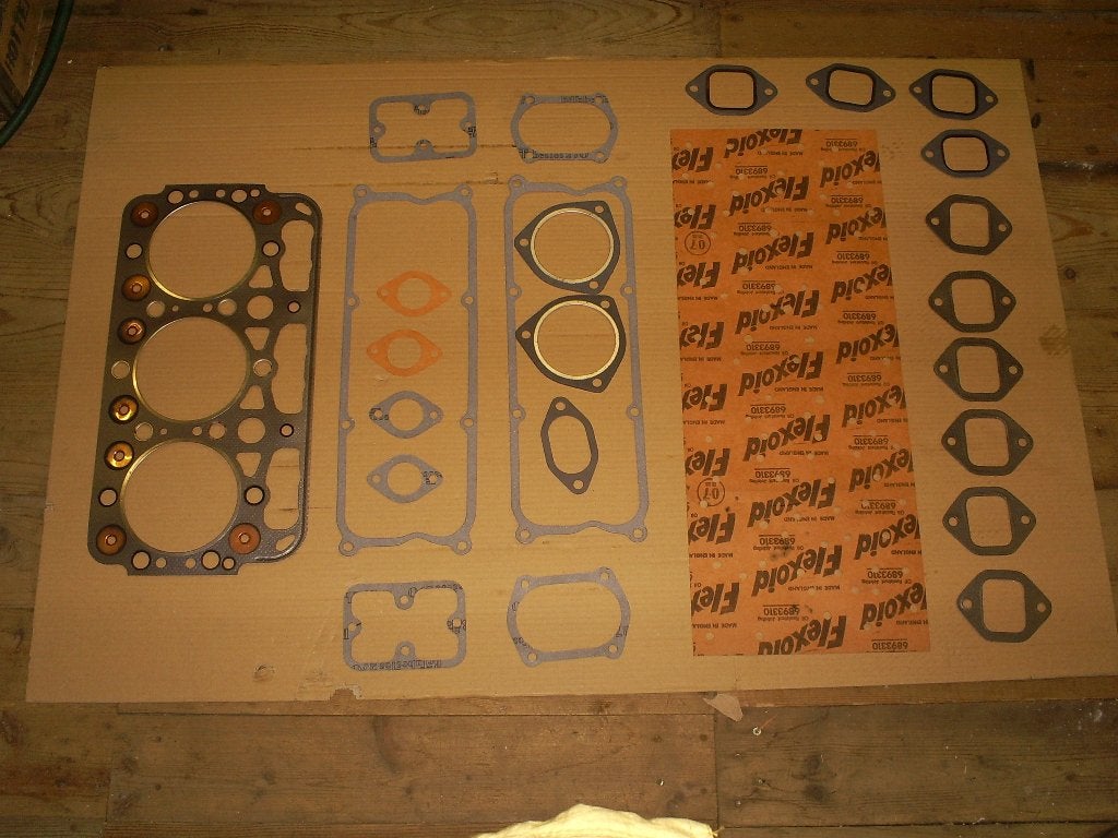 Koppakkingset voor 8200.02A motor., Ophalen of Verzenden, Nieuw, Dieselmotor, Minder dan 1400 rpm