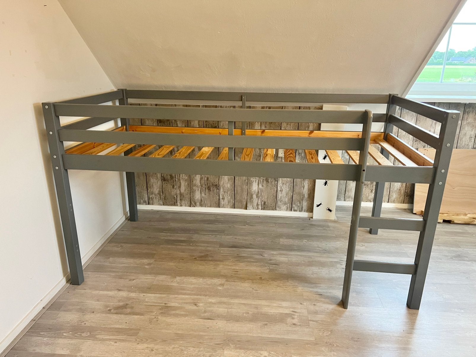 Kinderbed, hoogslaper, Ophalen, Eenpersoons, Zo goed als nieuw, 90 cm