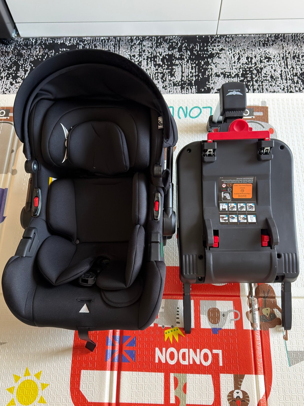 Sleeworld Autostoel 0-9 maanden met Isofix, Kinderen en Baby's, Gebruikt, Isofix, 0 t/m 13 kg, Ophalen
