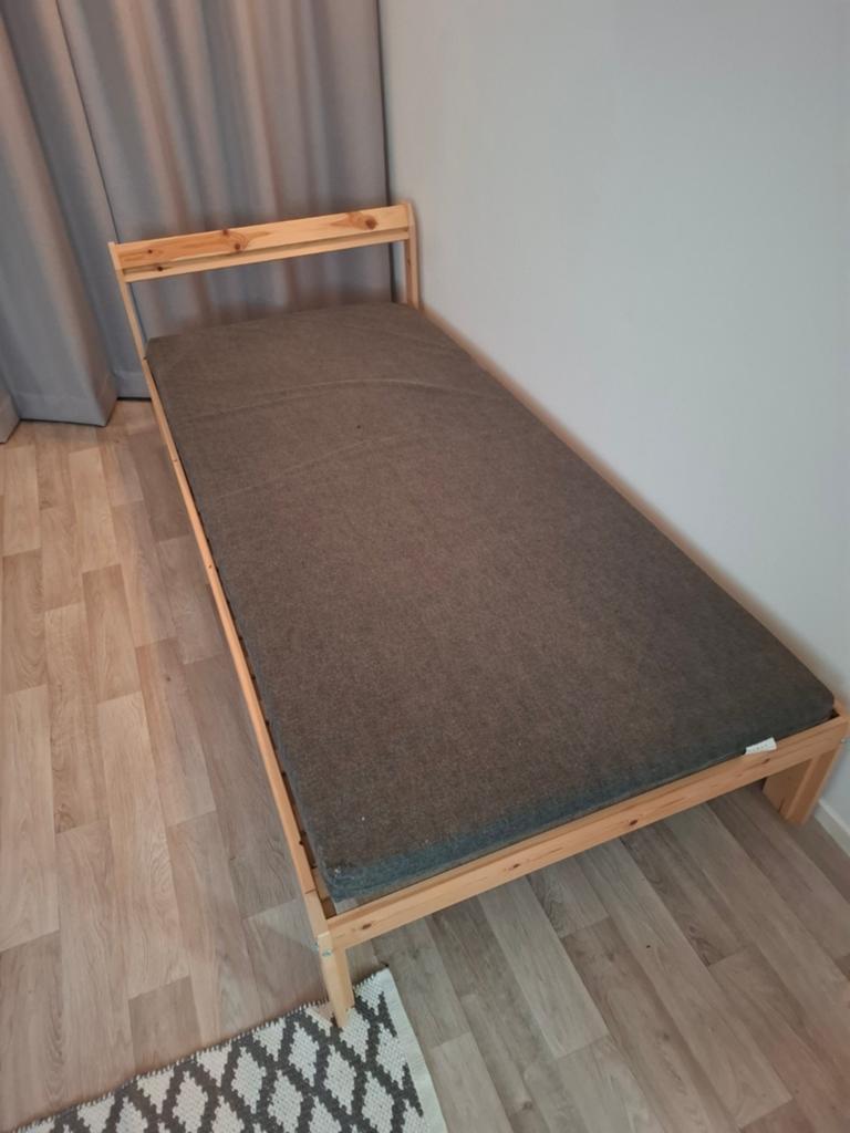 1 persoons bed, Huis en Inrichting, Slaapkamer | Bedden, Ophalen, 90 cm, Eenpersoons, Bruin