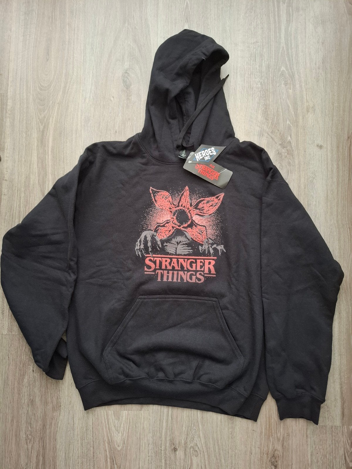 Stranger Things "Pixel Demogorgon" hoodie, Ophalen of Verzenden, Nieuw, Maat 48/50 (M), Zwart