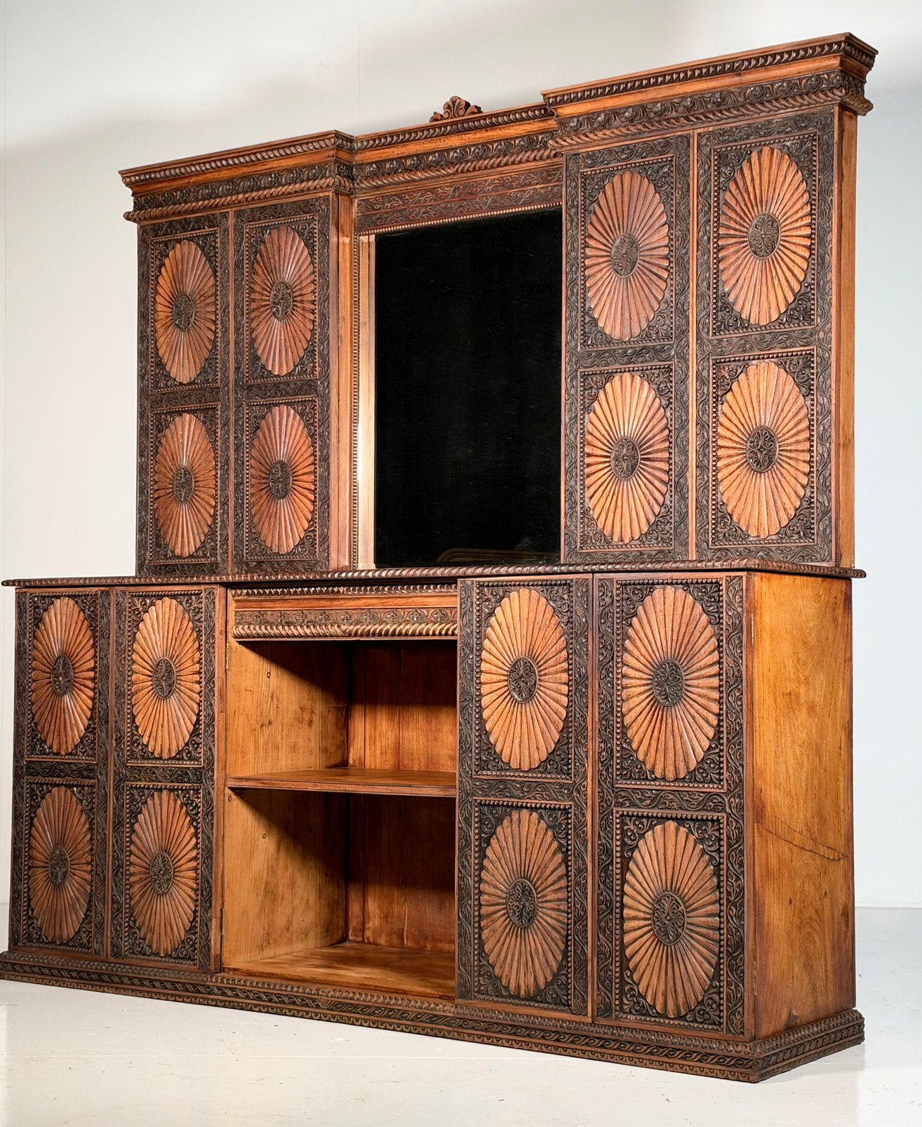 Anglo Indian kast 20e eeuw teak, Ophalen of Verzenden