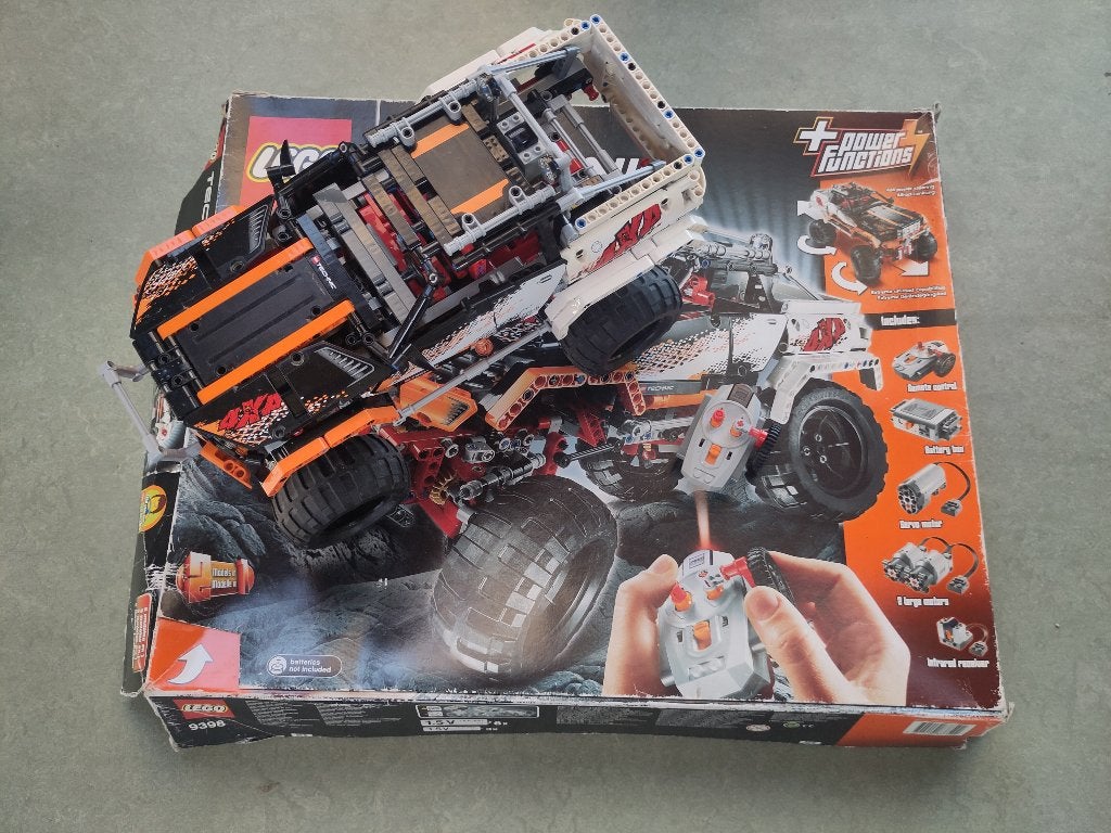 Lego Technic 4x4 Crawler 9398 - incl doos en boekjes, Compleet, Gebruikt, Lego, Ophalen of Verzenden