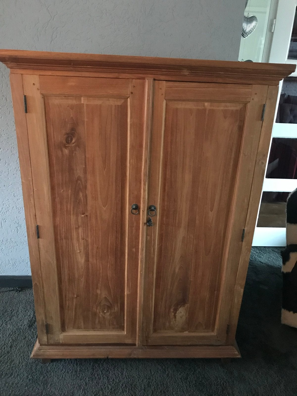Teakhouten kast met twee deuren en planken, Huis en Inrichting, Kasten | Computermeubels, Ophalen, Gebruikt, 70 tot 120 cm, 40 tot 80 cm