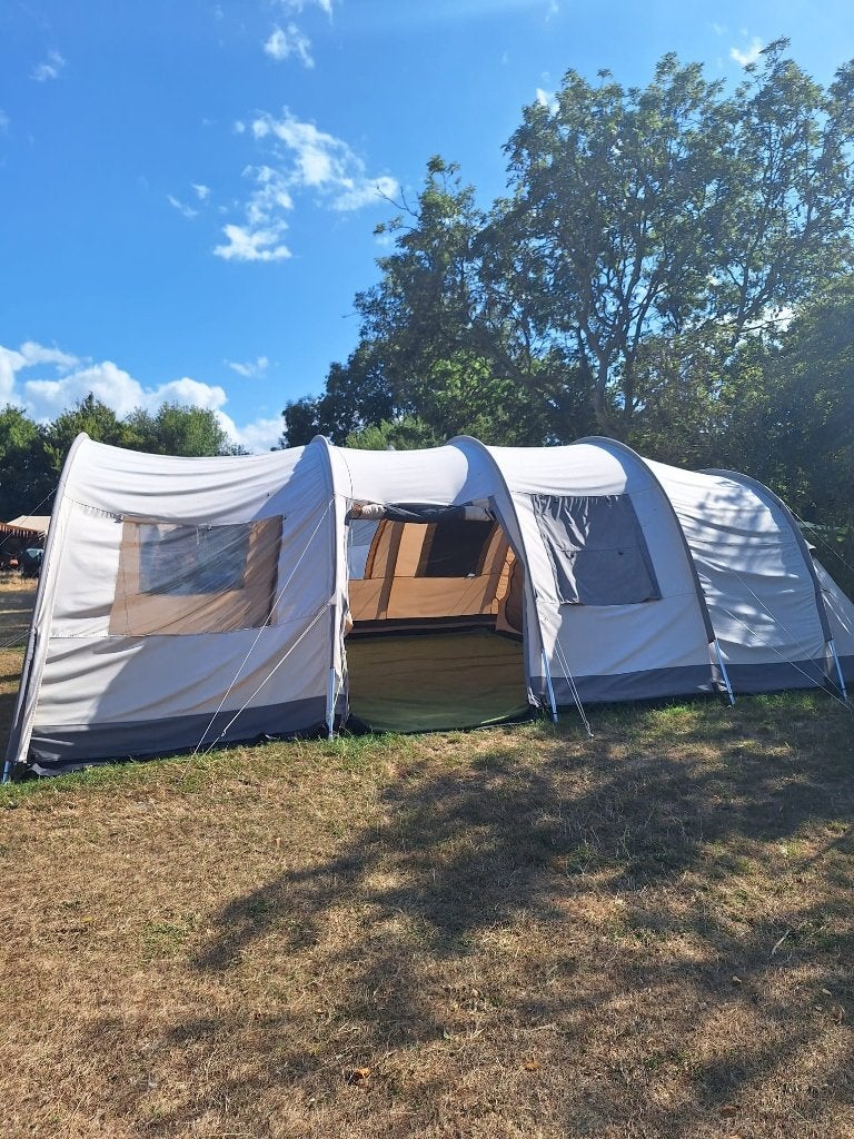 Mooie luxe licht beige katoenen tunneltent, merk Basecamp, Ophalen, Gebruikt, Tot en met 6