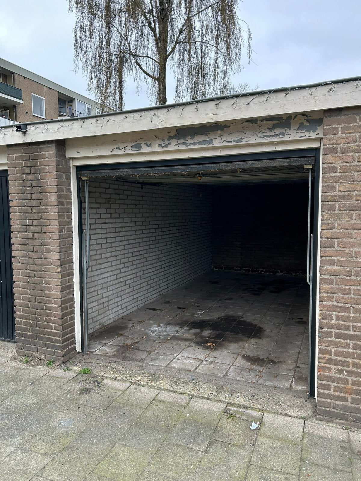 Garage te huur Kanaleeiland Utrecht garagebox ruimte opslag