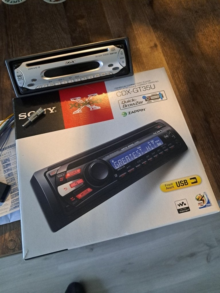 Autoradio/ SONY, Ophalen of Verzenden, Zo goed als nieuw