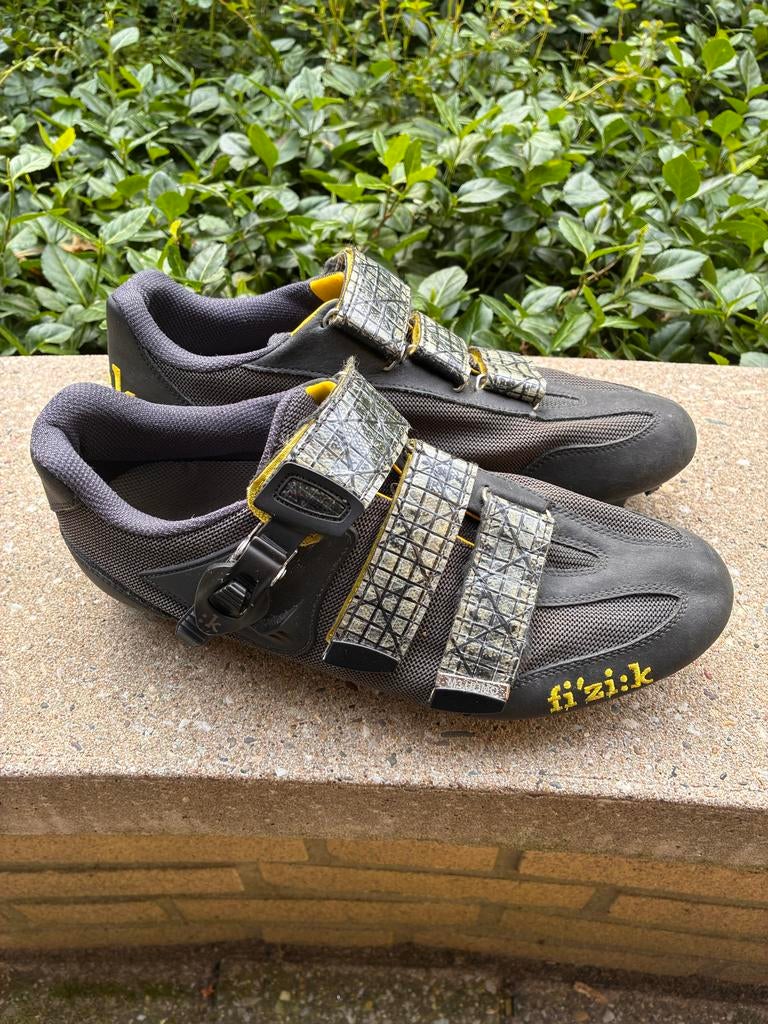 Fizik MTB fietsschoenen carbon - Maat 41, Fietsen en Brommers, Fietsaccessoires | Fietskleding, Gebruikt, Schoenen, Ophalen of Verzenden