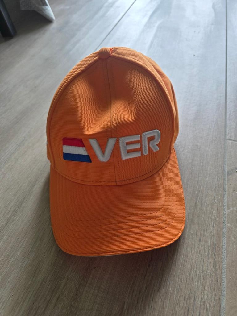 Max Verstappen Oranje Cap - Zo goed als nieuw, Max Verstappen, One size fits all, Ophalen of Verzenden, Pet