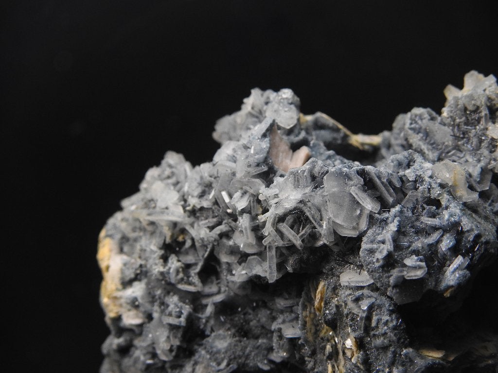 Groot stuk 'Alkali Beryl' op matrix, Verzenden, Mineraal