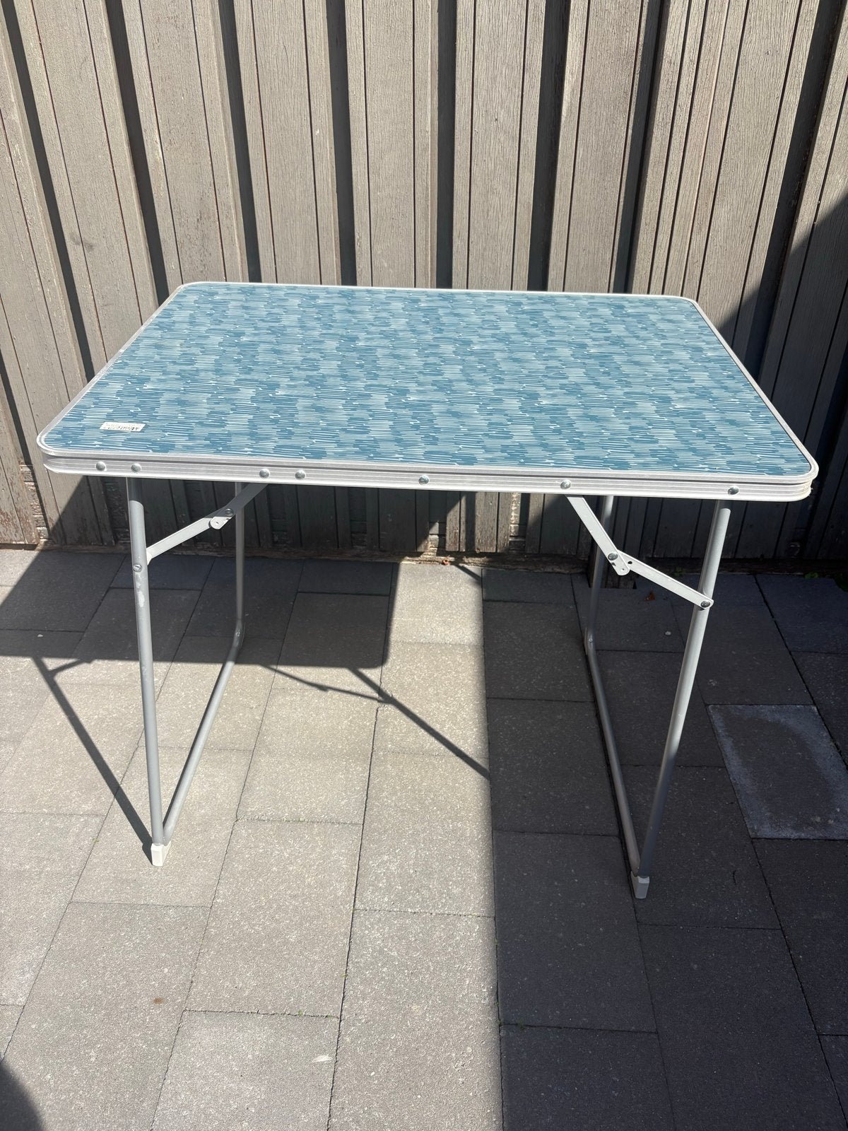 Quechua opvouwbare campingtafel - Lichtgewicht en compact, Caravans en Kamperen, Ophalen, Gebruikt