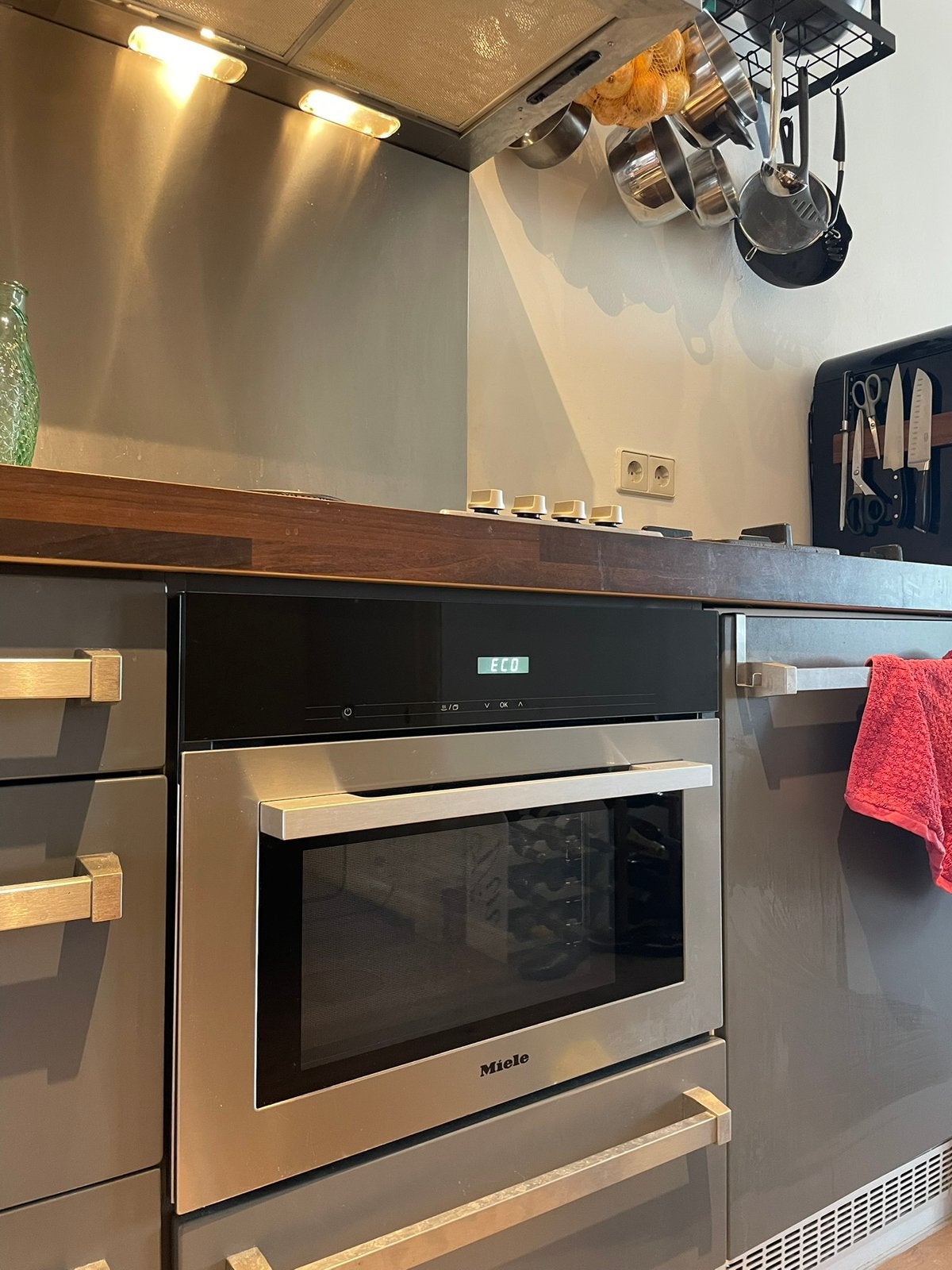 Miele DG 2740 Stoomoven – Zeer nette staat, Ophalen
