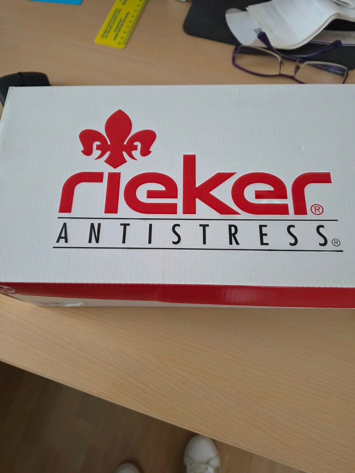 Nieuwe Rieker Antistress Instappers - Zwart/Zilver, Nieuw, Ophalen of Verzenden, Rieker, Instappers