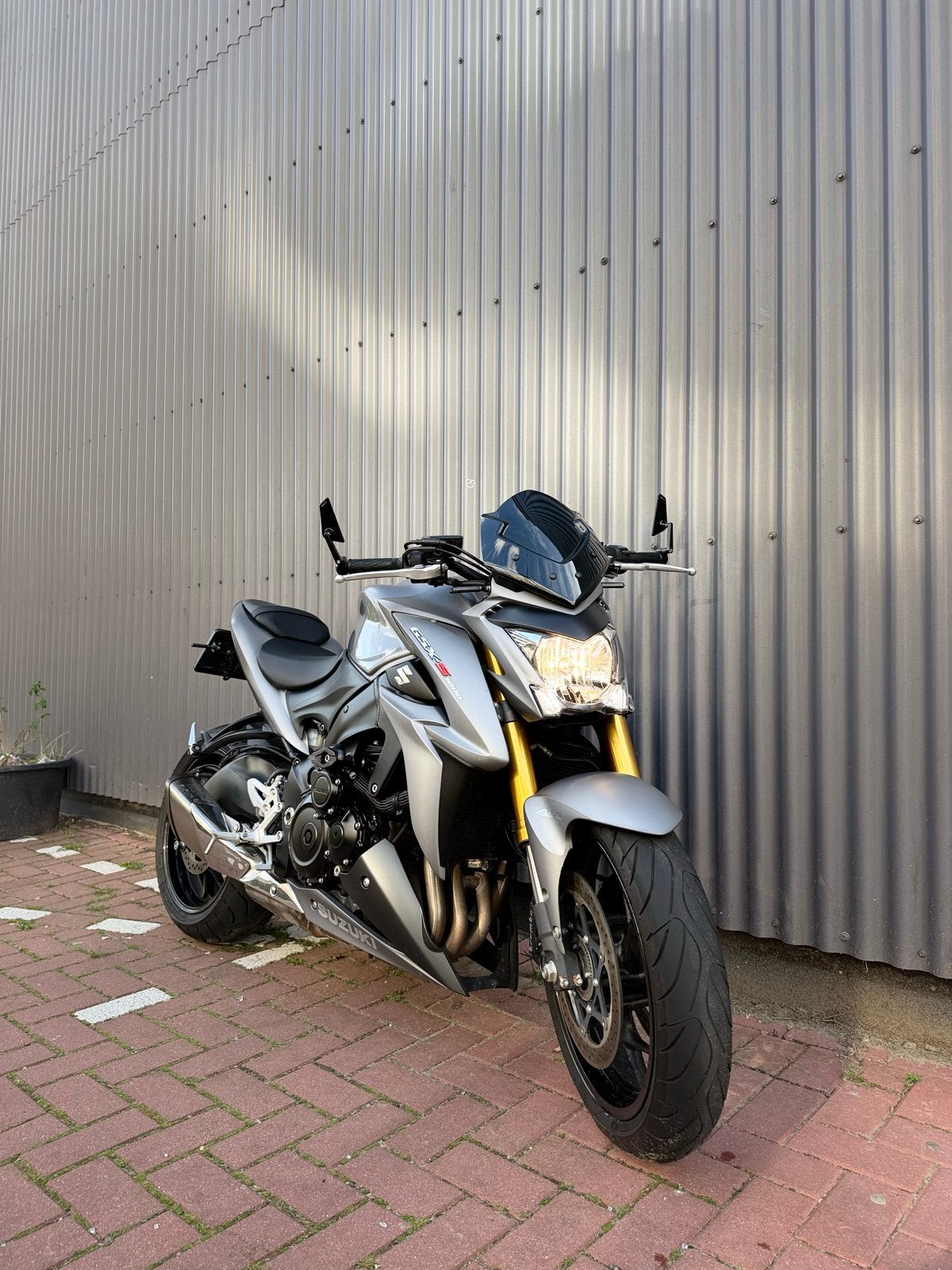 Suzuki GSX-S1000 - 2015 - 28.000 km, 4 cilinders, Motorrijbewijs A, Gebruikt, Particulier